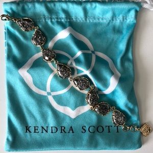 NWOT Brynn Bracelet in Gold/Platinum Drusy